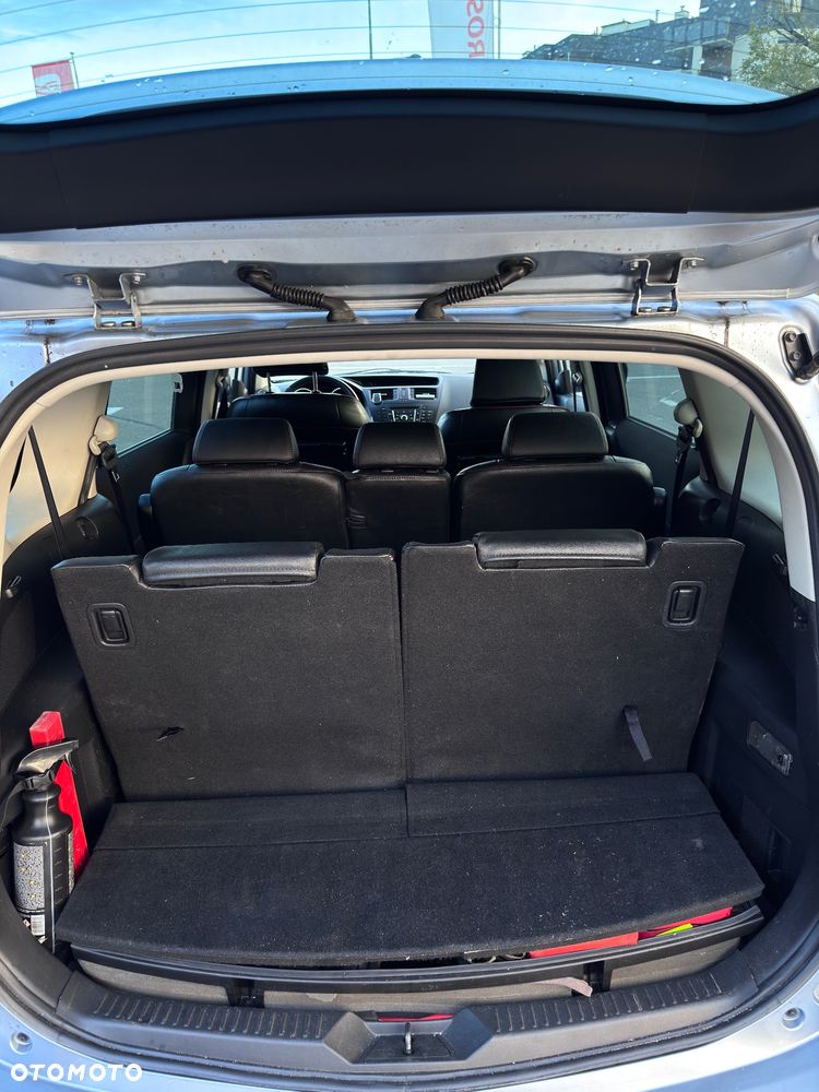 Mazda 5 2.0 Exclusive + - 14