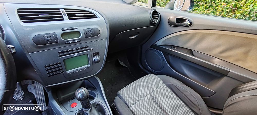 SEAT Leon 1.4 16V Reference - 9