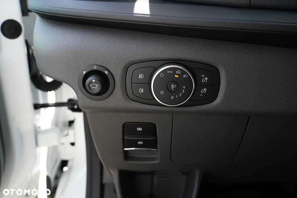 Ford Transit 350 L3H2 Trend (brygadówka) - 14