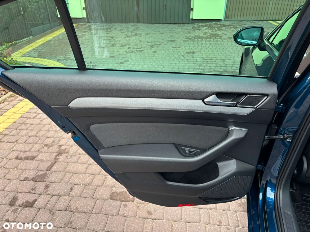 Volkswagen Passat ver-1-5-tsi-evo-business-dsg - 32