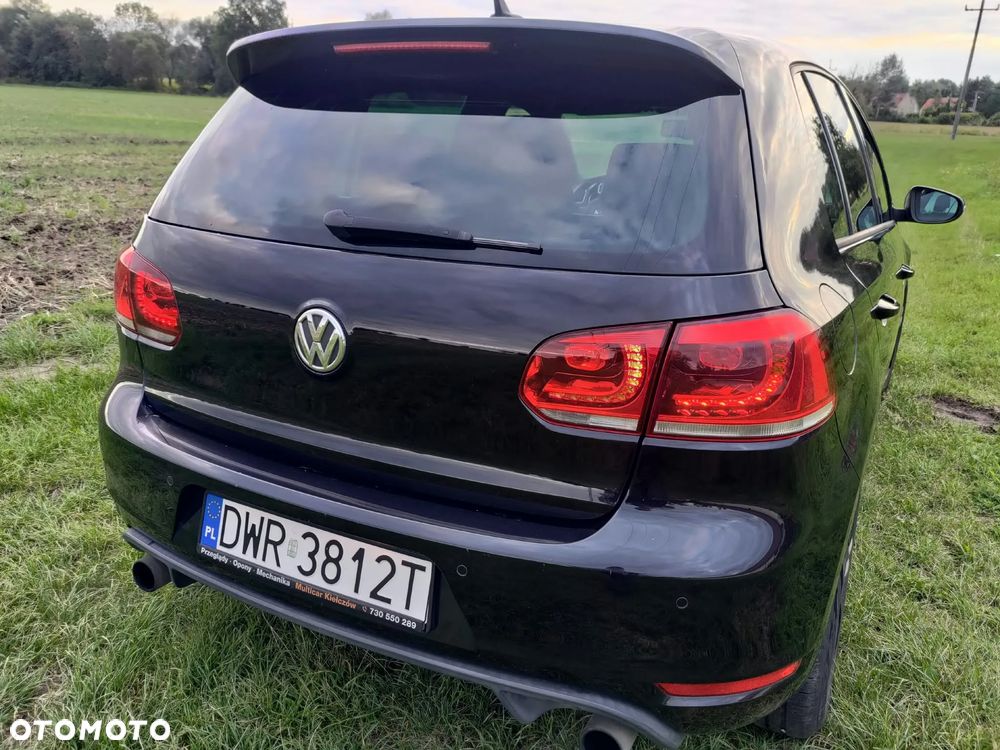 Volkswagen Golf - 14