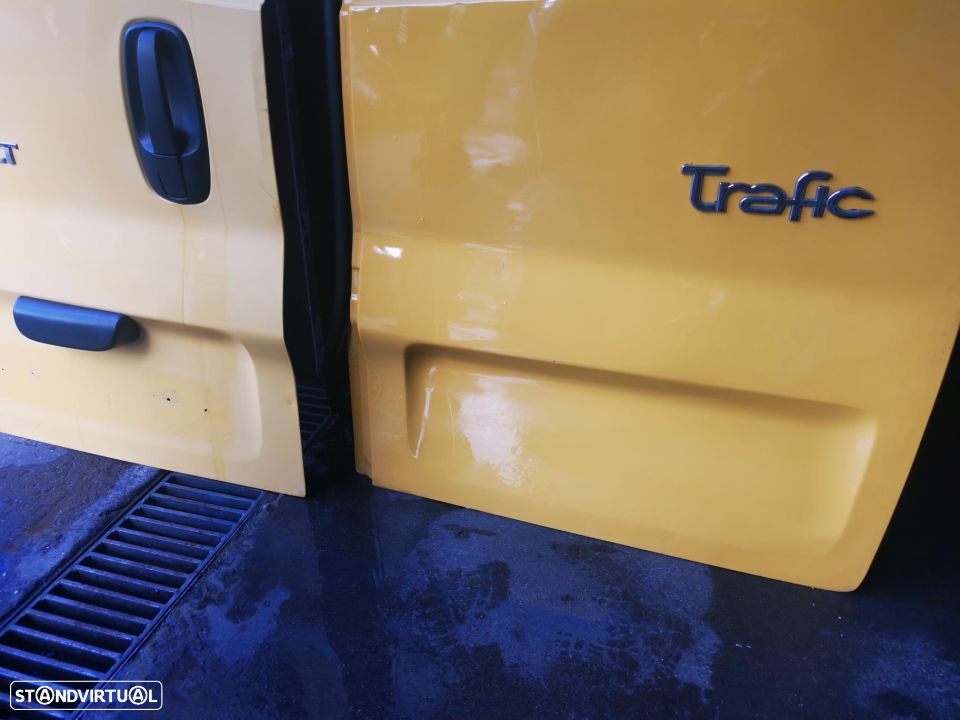 RENAULT TRAFIC PORTAS MALA TRÁS - PT448 PT449 - 8