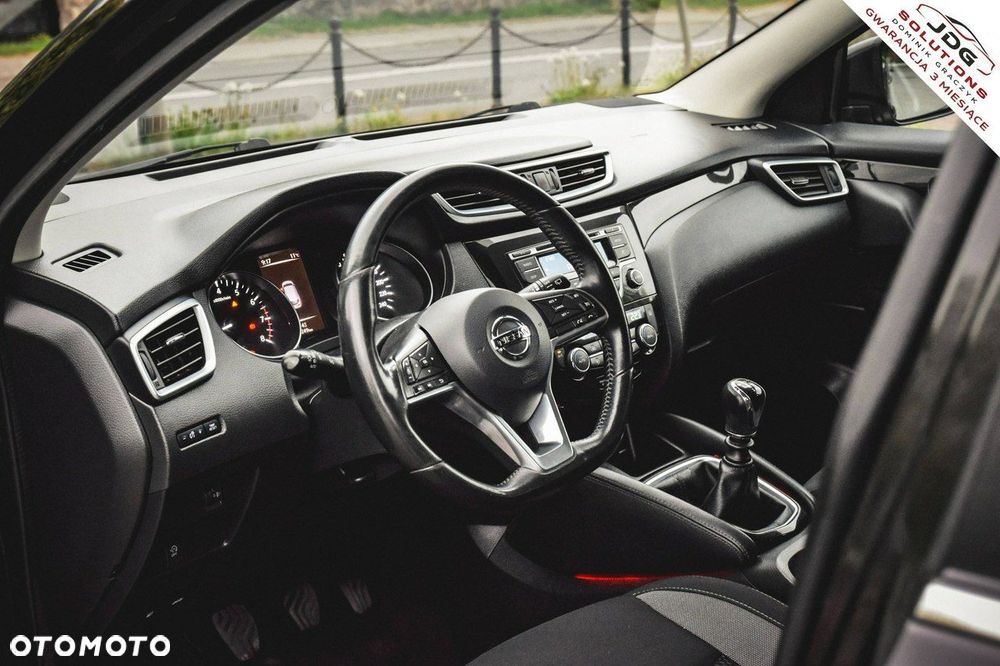Nissan Qashqai 1.2 DIG-T Acenta EU6 - 19