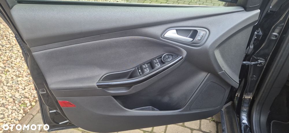 Ford Focus - 21