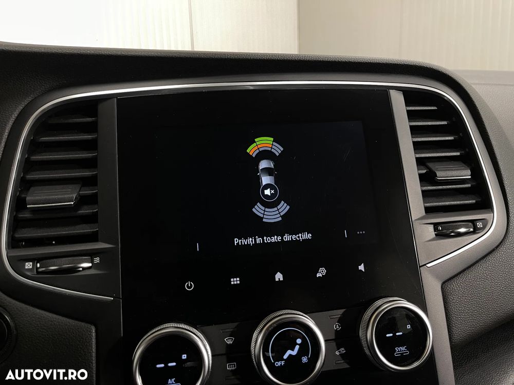 Renault Megane Blue dCi 116 EDC Intens - 13