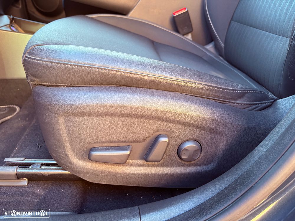 Hyundai Kauai 64 kWh Premium+P.Premium - 13