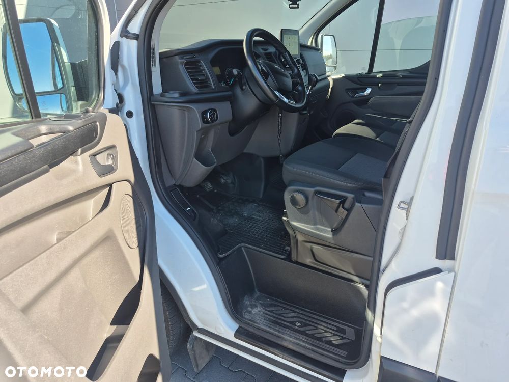Ford Transit Custom 310 L1H1 Limited - 10
