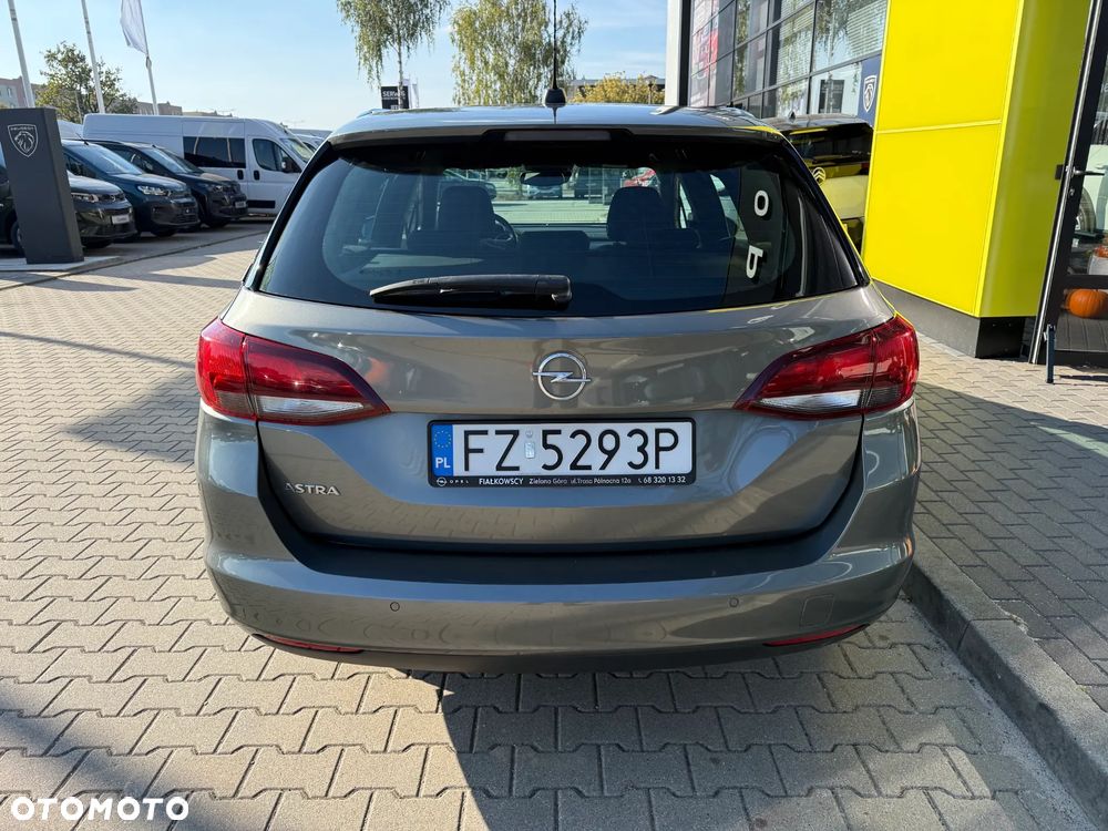 Opel Astra - 6