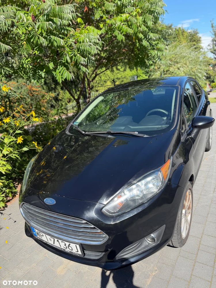 Ford Fiesta - 22
