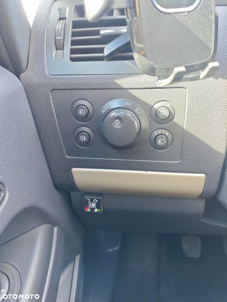 Opel Zafira 1.8 Essentia - 3