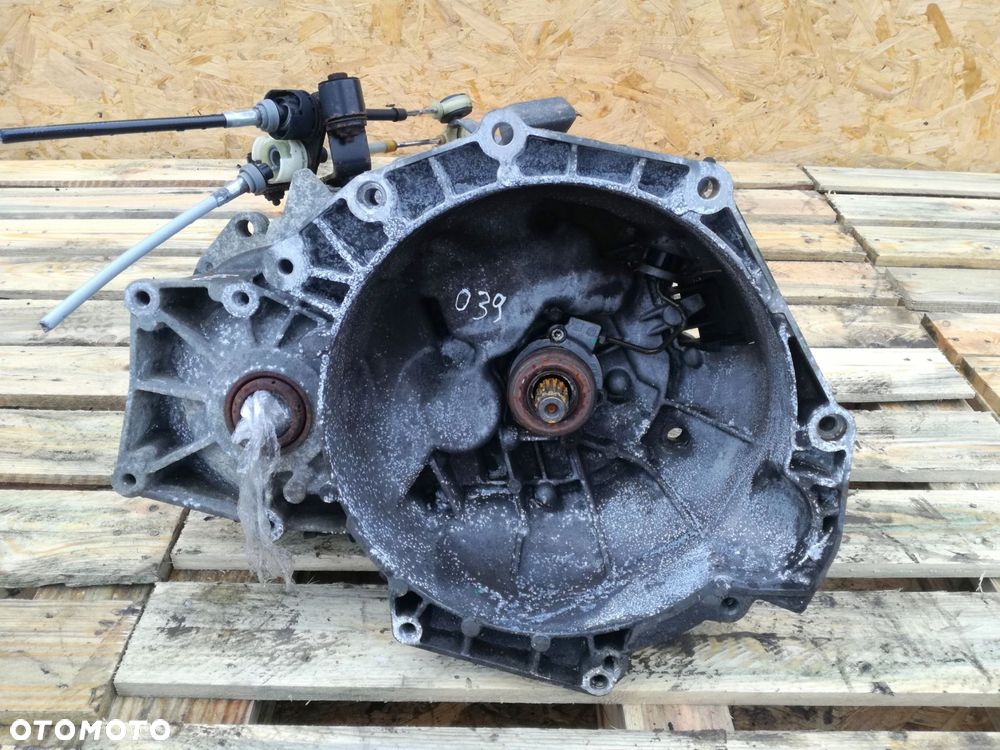 saab 93 skrzynia biegów fm57 102 manualna 2.0 benzyna 150km 2004 - 1