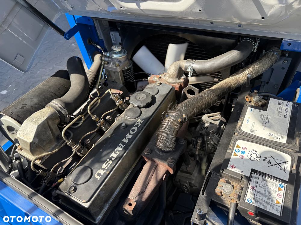 Komatsu FD30T-11E - 26