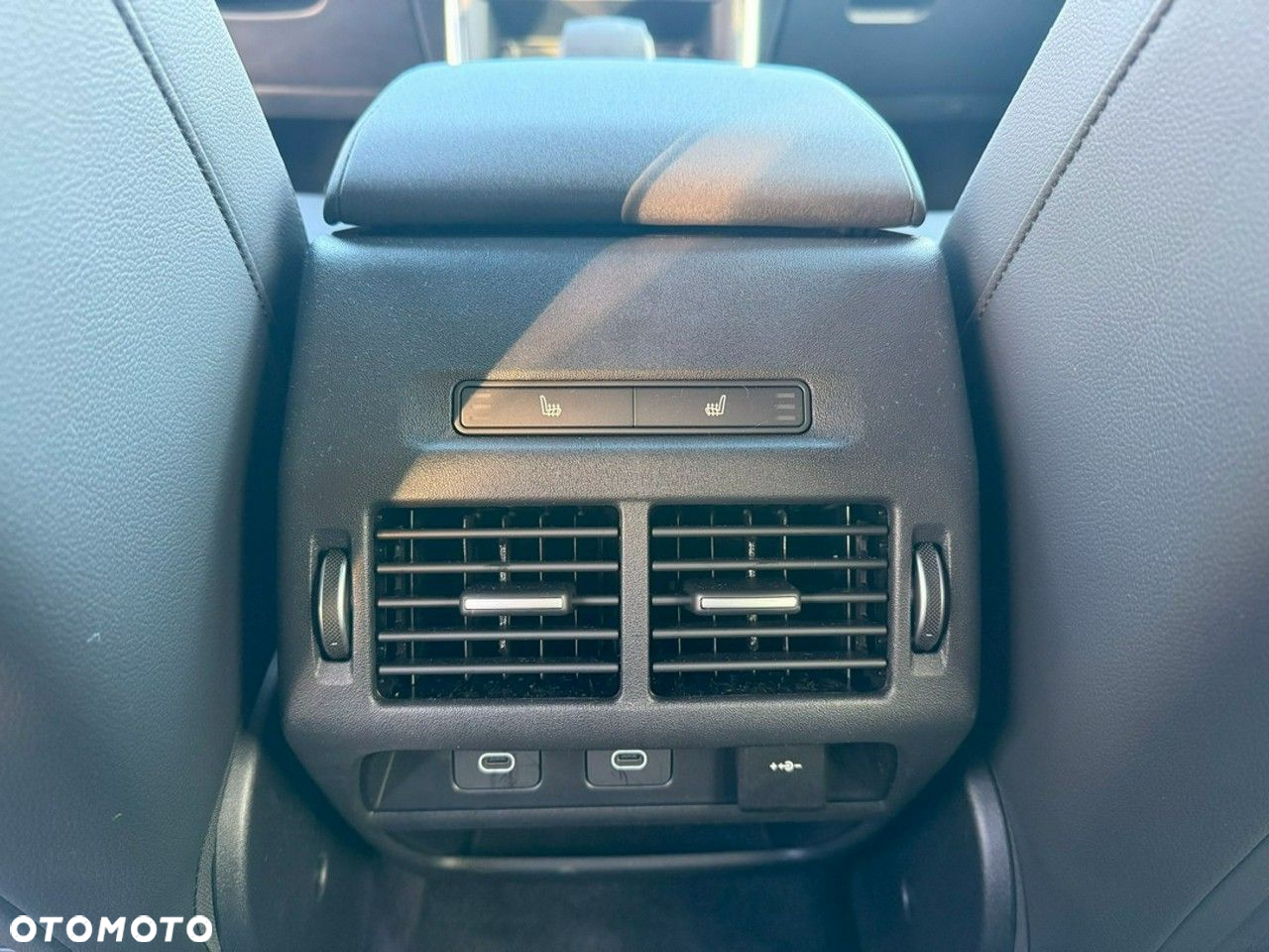 Land Rover Discovery Sport - 20