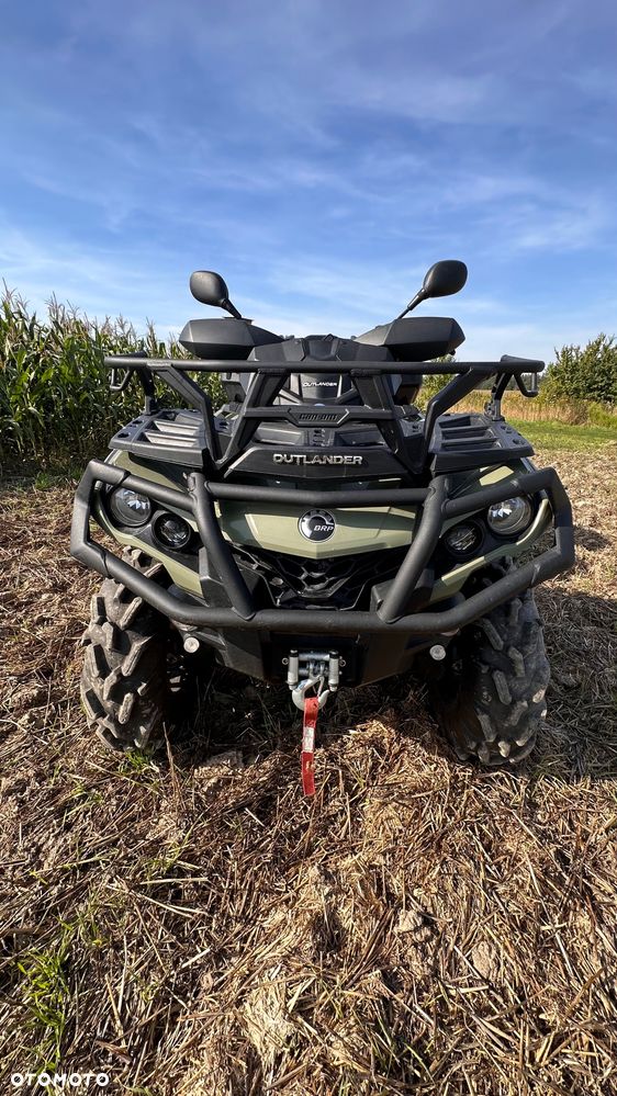 Can-Am Outlander