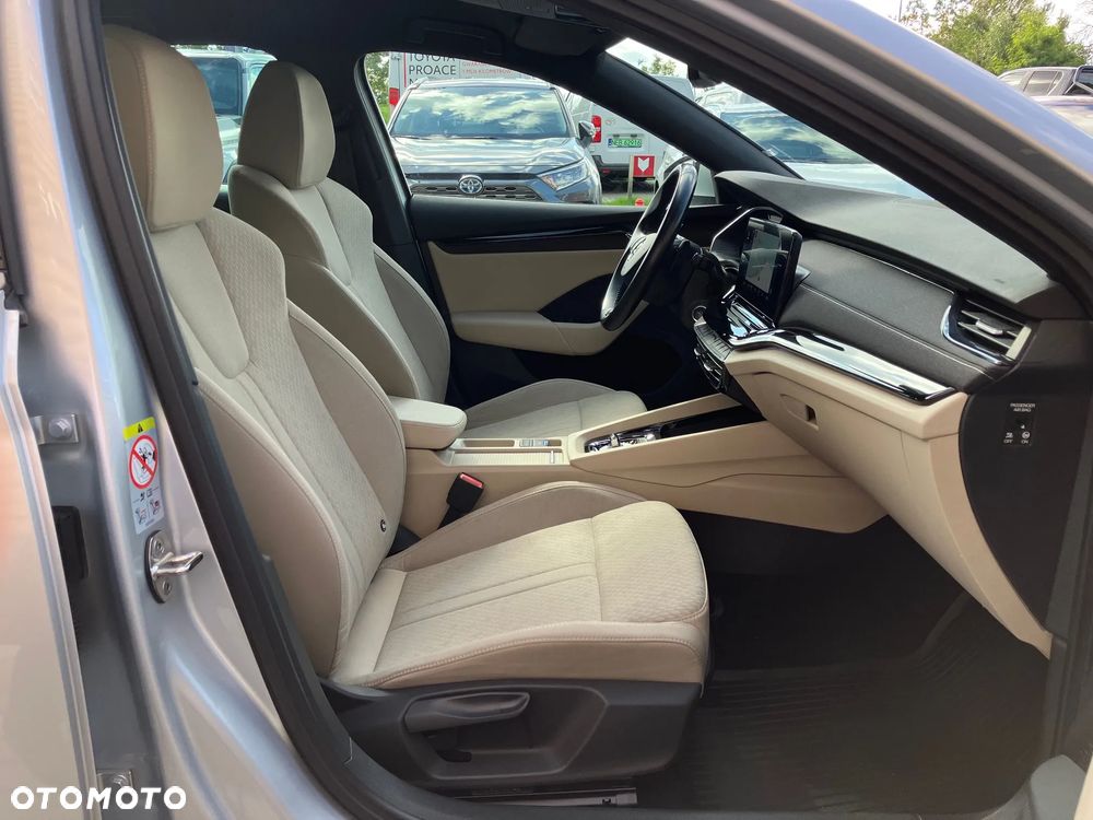 Skoda Octavia 2.0 TDI SCR Style DSG - 18