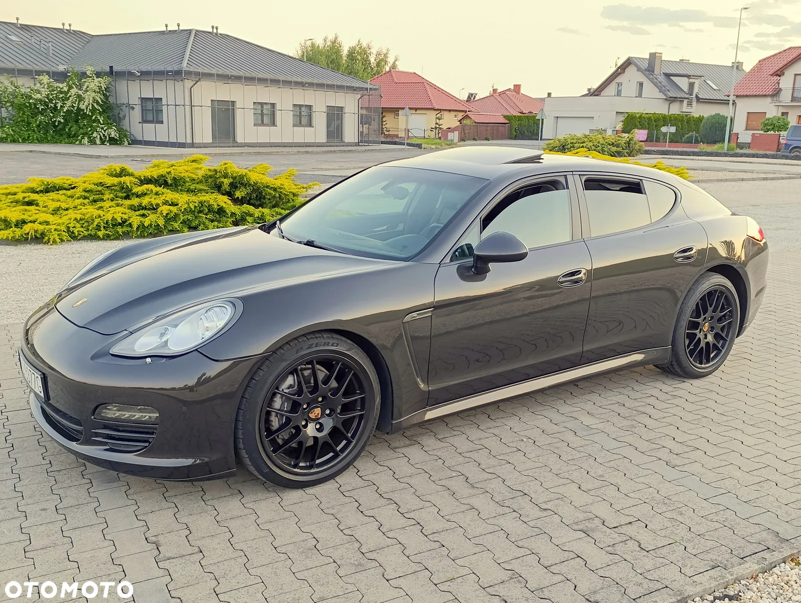 Porsche Panamera - 18