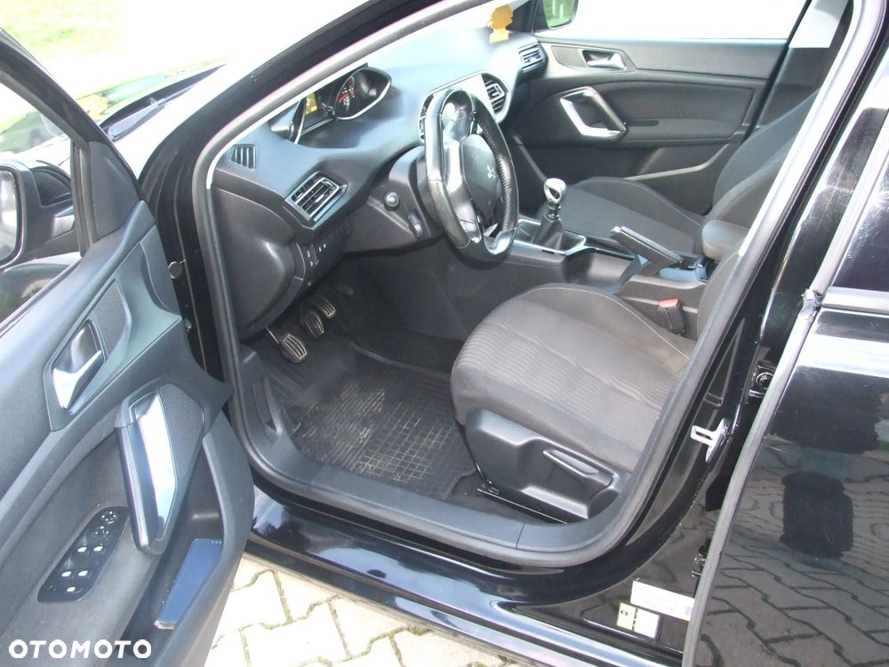 Peugeot 308 1.6 BlueHDi Active S&S - 8