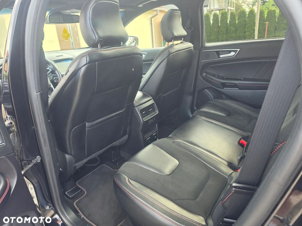Ford Edge 2.0 EcoBlue Bi-Turbo 4x4 ST-LINE - 32