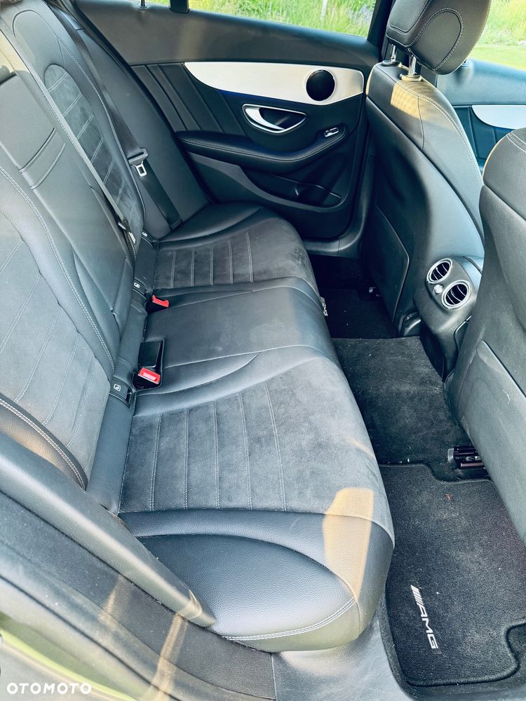 Mercedes-Benz Klasa C 200 T 9G-TRONIC AMG Line - 38