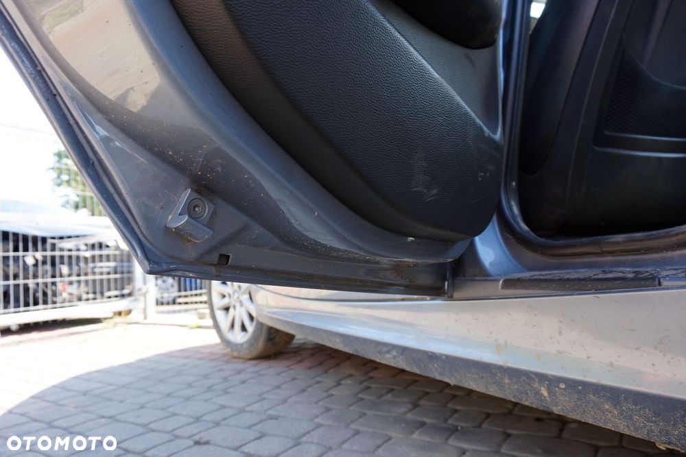 DRZWI TYLNE LEWE 1 E87 LIFT 5D HB A18  QUARZBLAU BMW 2007-2011 - 11