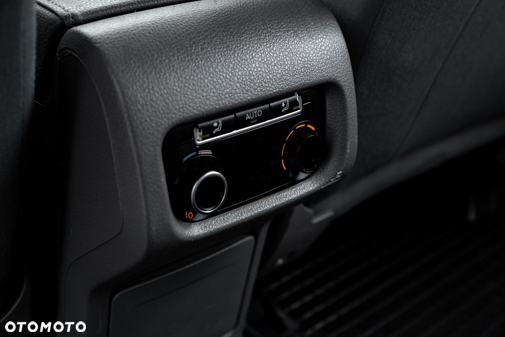 Seat Alhambra 2.0 TDI DPF Ecomotive - 21