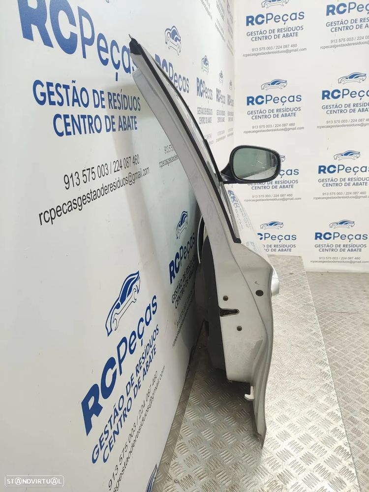 Porta Frente Frontal Direita BMW Serie 1 E87 2004 - 2013 - 4