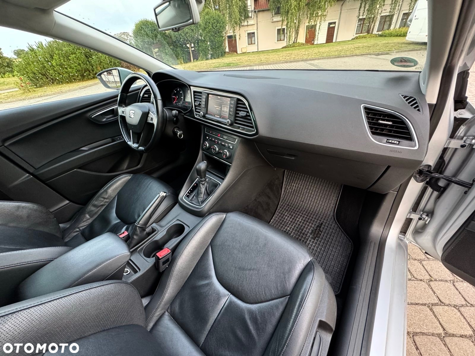 Seat Leon 1.6 TDI Style S&S DSG - 16