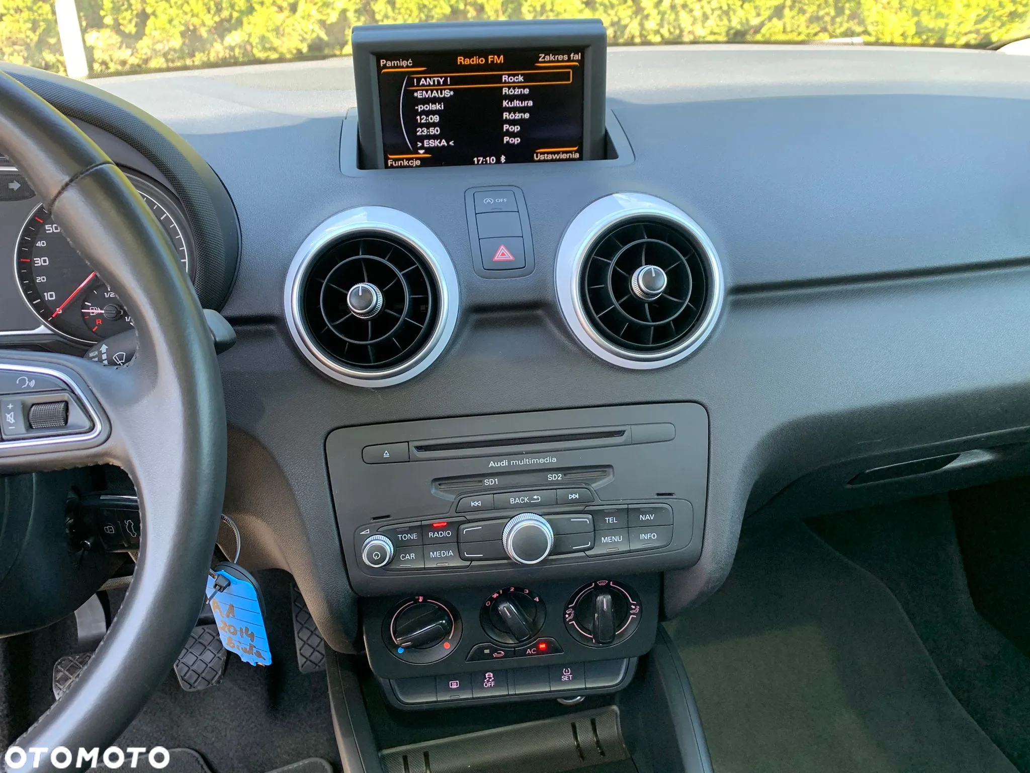 Audi A1 1.2 TFSI S line Sportpaket - 13