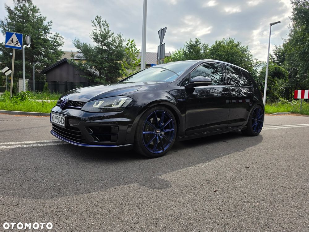 Volkswagen Golf - 6