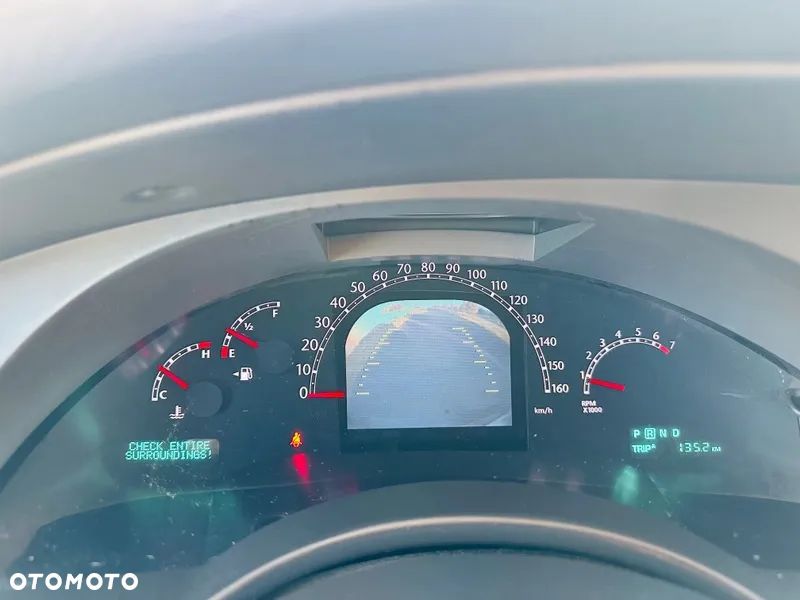 Chrysler Pacifica - 10