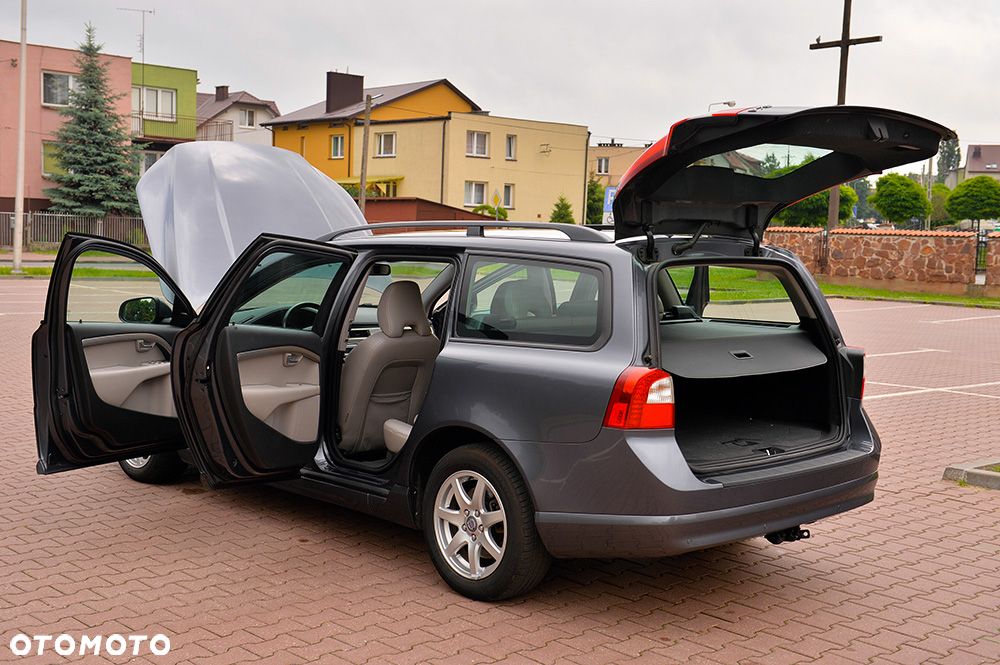 Volvo V70 - 11