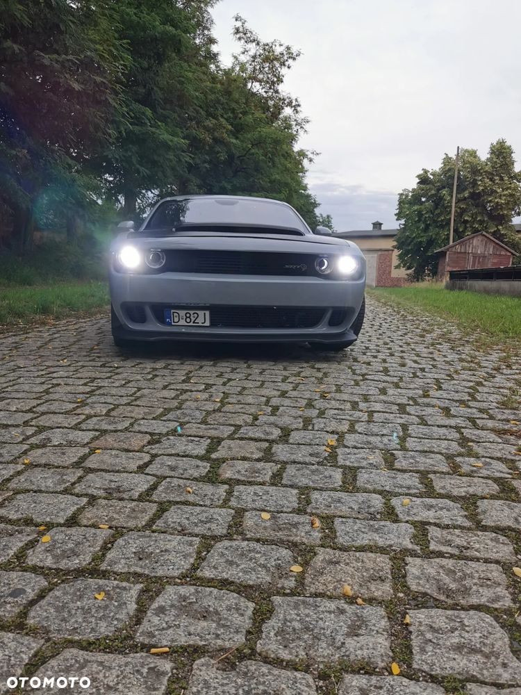 Dodge Challenger 6.4 Scat Pack - 4