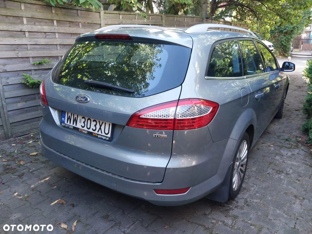 Ford Mondeo - 8