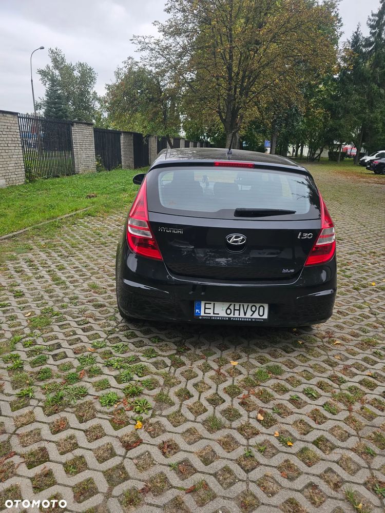 Hyundai i30 1.4 Base - 3