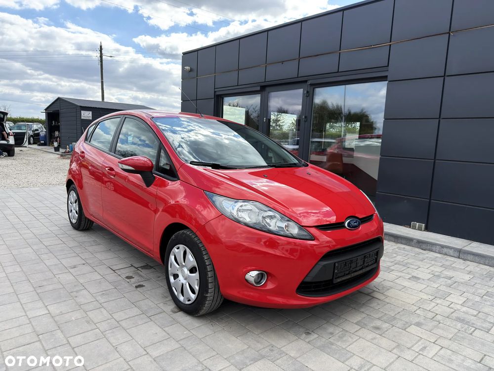 Ford Fiesta 1.6 TDCi Titanium - 11