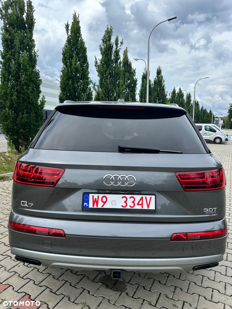 Audi Q7 - 4