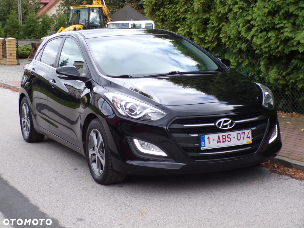 Hyundai i30 1.6 CRDi BlueDrive Comfort - 10