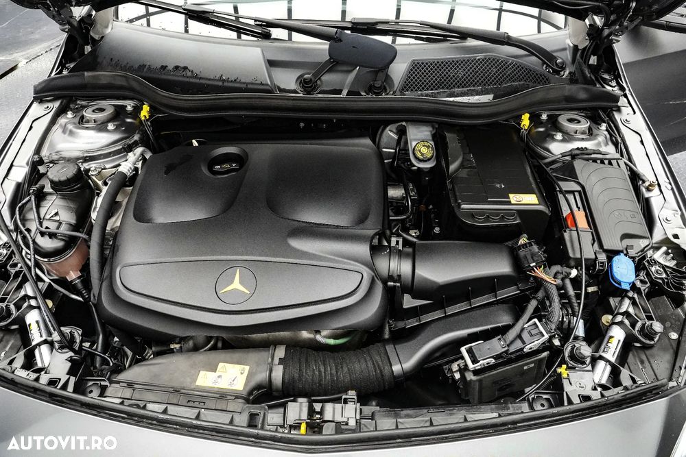 Mercedes-Benz A - 22