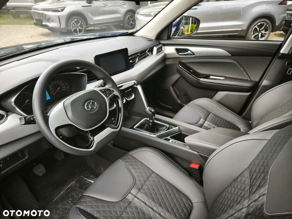 BAIC 3 1.5T Luxury - 16