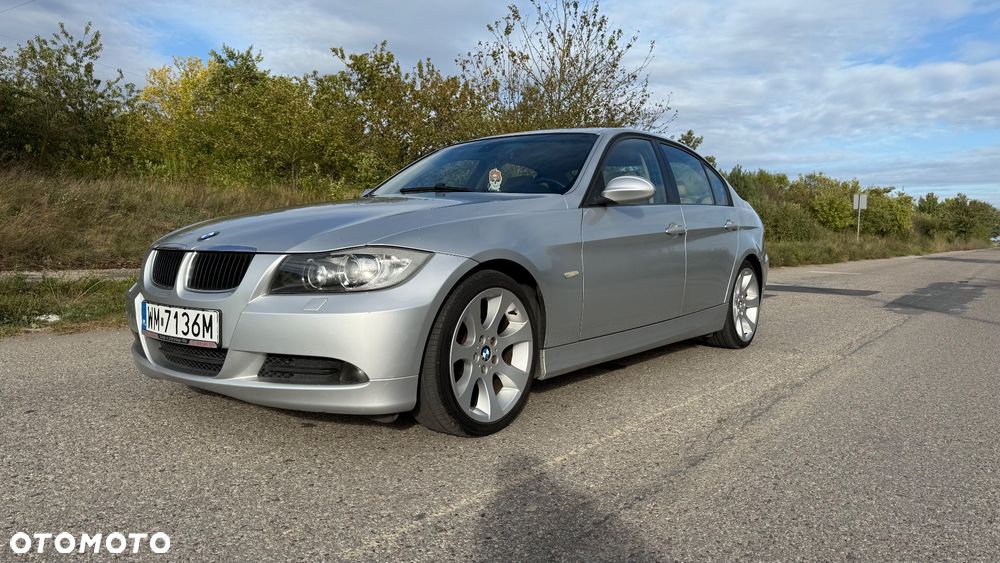 BMW Seria 3 320i - 17