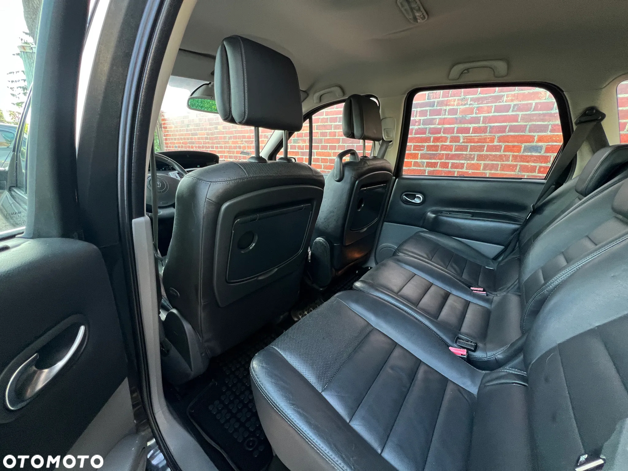 Renault Scenic - 16