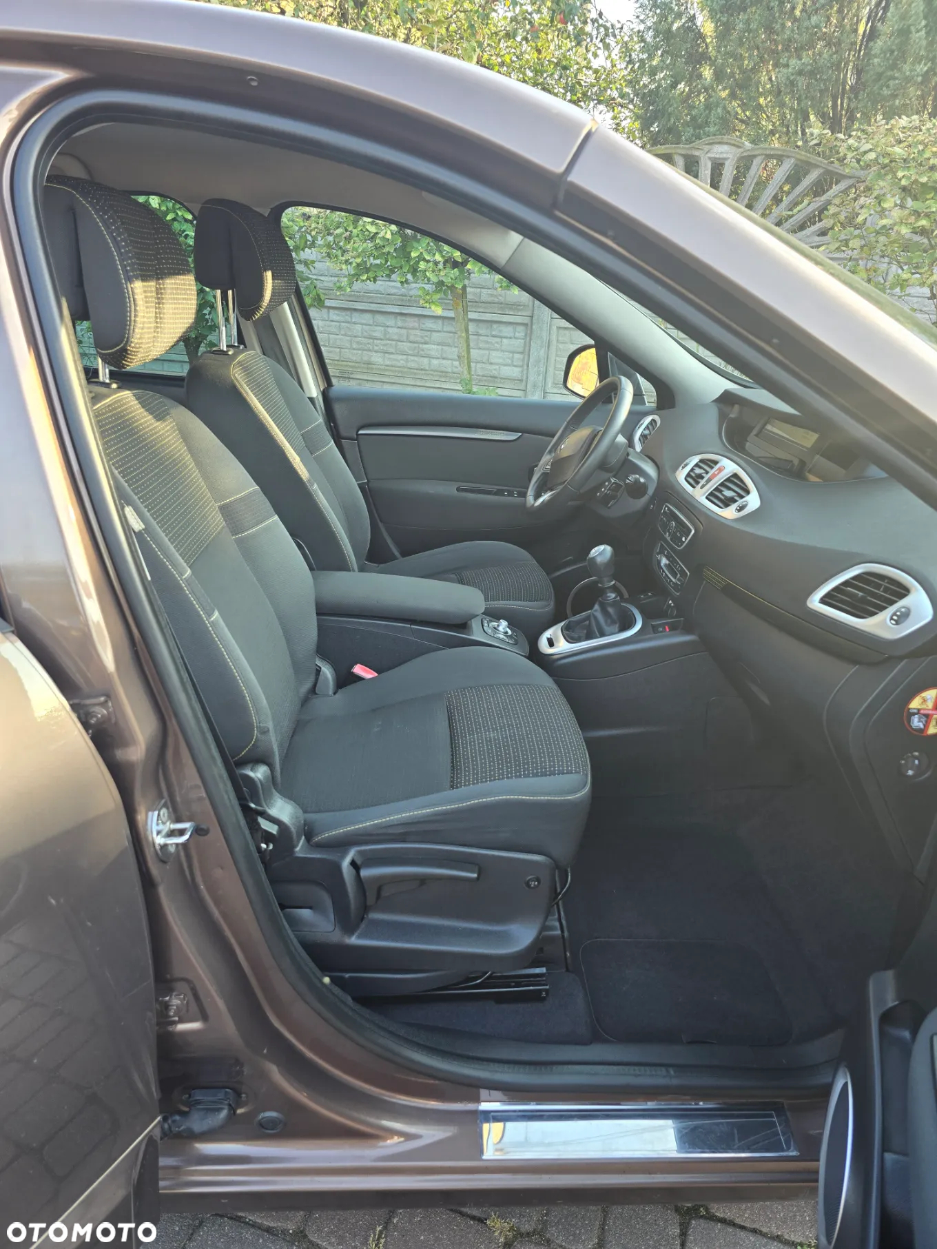 Renault Grand Scenic - 7