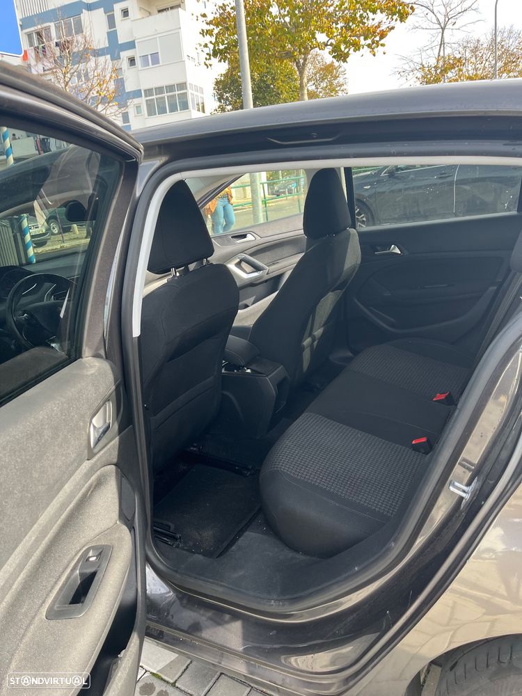 Peugeot 308 1.5 BlueHDi Style - 6