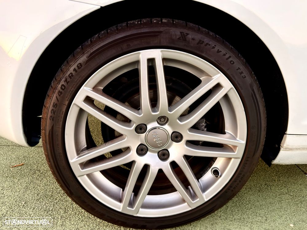 Audi A3 Cabrio 2.0 TDi S-line - 40