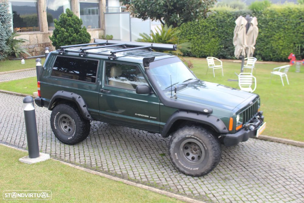Jeep Cherokee 2.5 TD Sport - 9