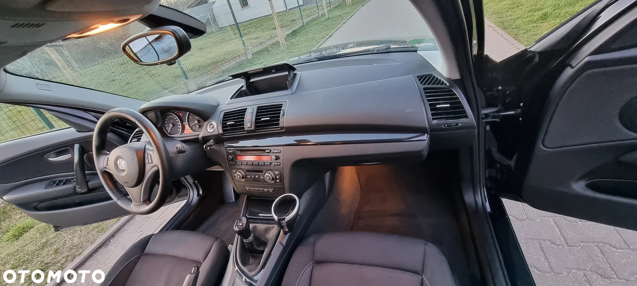 BMW Seria 1 116i - 17