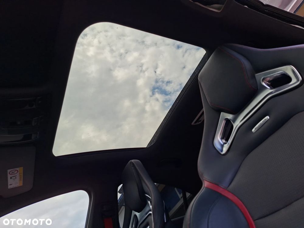Mercedes-Benz CLA 45 AMG 4Matic 7G-DCT - 16