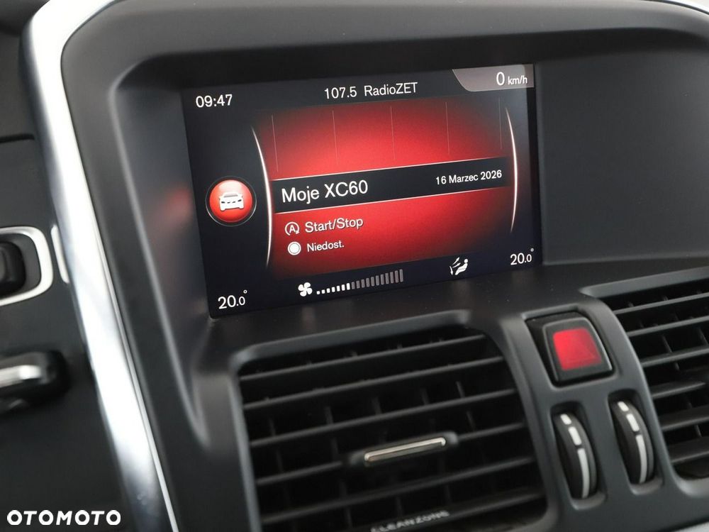 Volvo XC 60 D3 Momentum - 27
