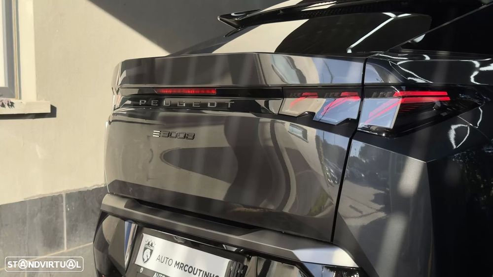 Peugeot E-3008 73 kWh GT - 8