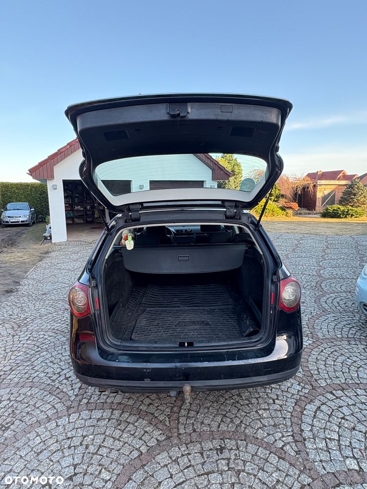 Volkswagen Passat 1.9 TDI DPF Trendline - 10